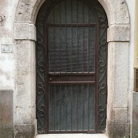 Vico Dell' Annunziata *